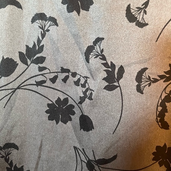 41 Hawthorne  Flutter Sleeve Mock Wrap Dress in Style Scarlet in Charcoal Size S - Picture 7 of 8